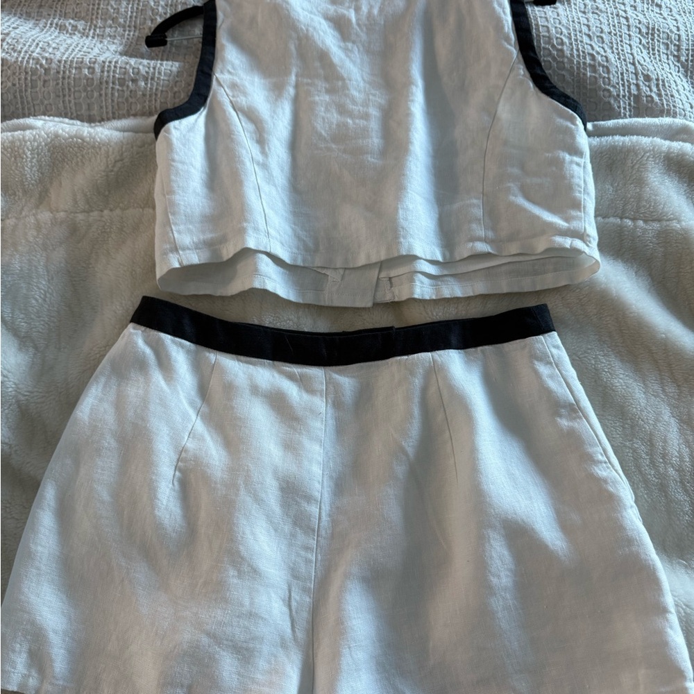 Reformation Roxy Linen Two-Piece set - Picture 4 of 8